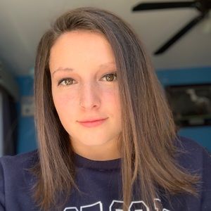 Meet your Posher, Felicya